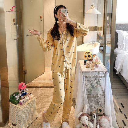 Carrot Print Full-Length Pyjama Set