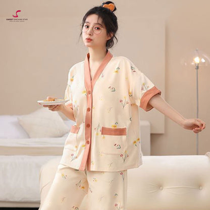 Ditsy Floral Print V-Neck Short Sleeve Pyjama Set