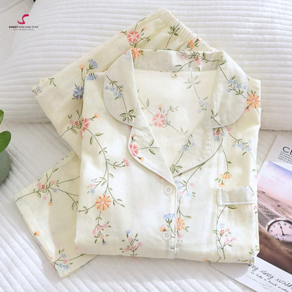Luxury Delicate Floral Vine Print Full-Length Pyjama Set