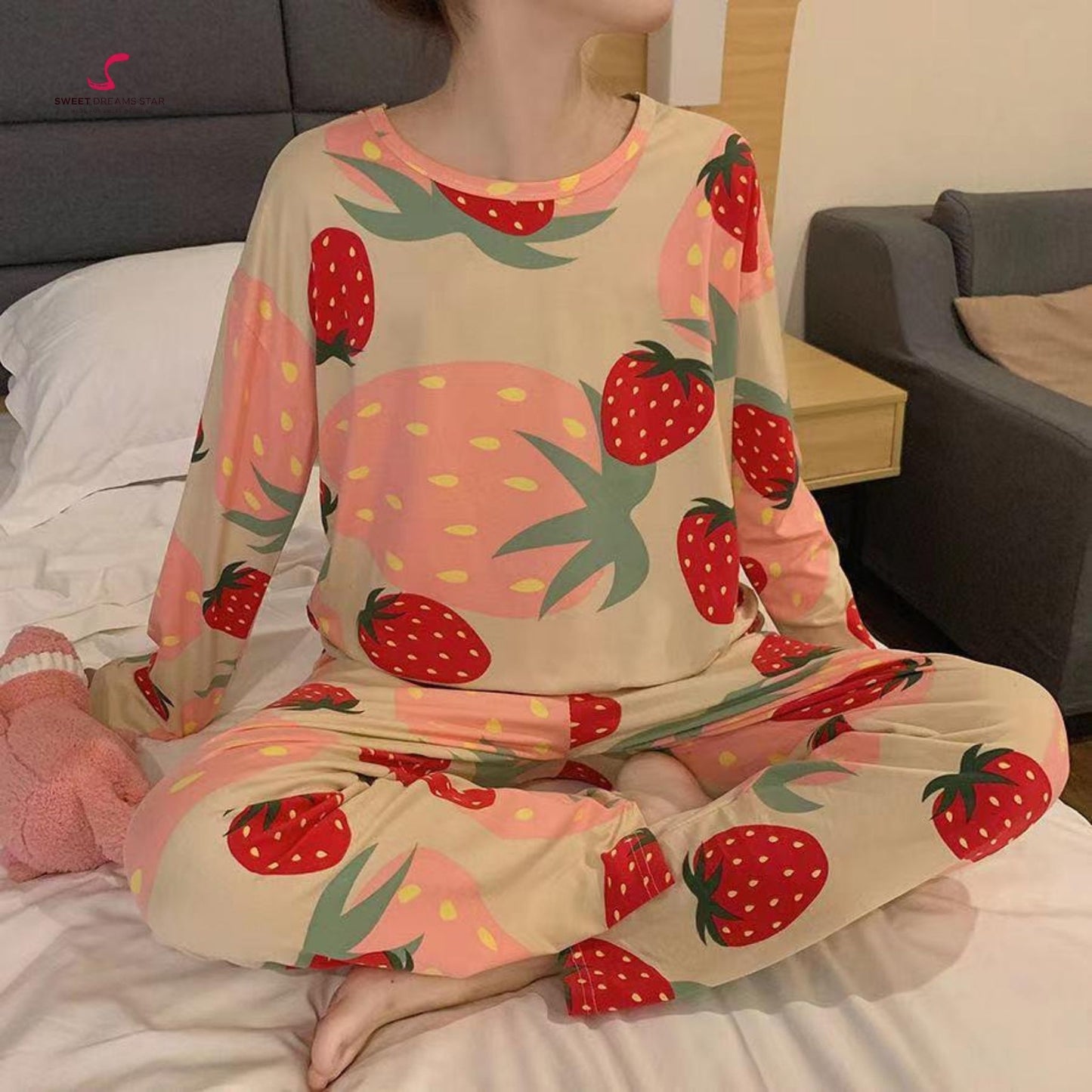 Strawberry Women’s Long Pyjama Set – Beige