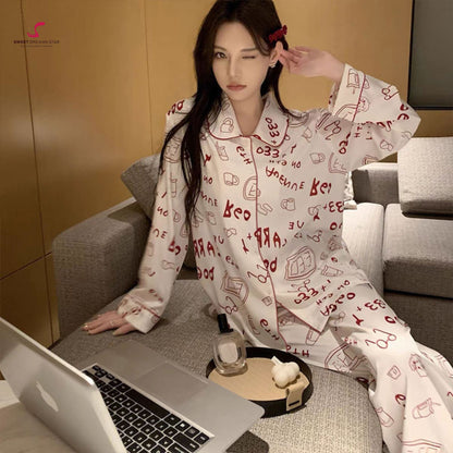Luxury Doodle Text & Icons Print Peter Pan Collar Full-Length Pyjama Set